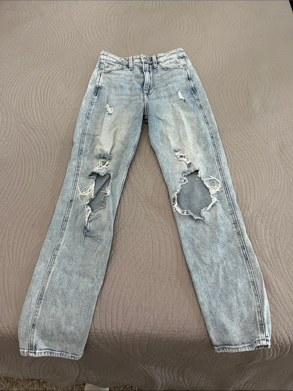 Hollister Ultra High Rise Mom Jean 00R